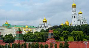В Кремле отреагировали на идею Мединского ввести в российских школах «молитву» во славу РФ